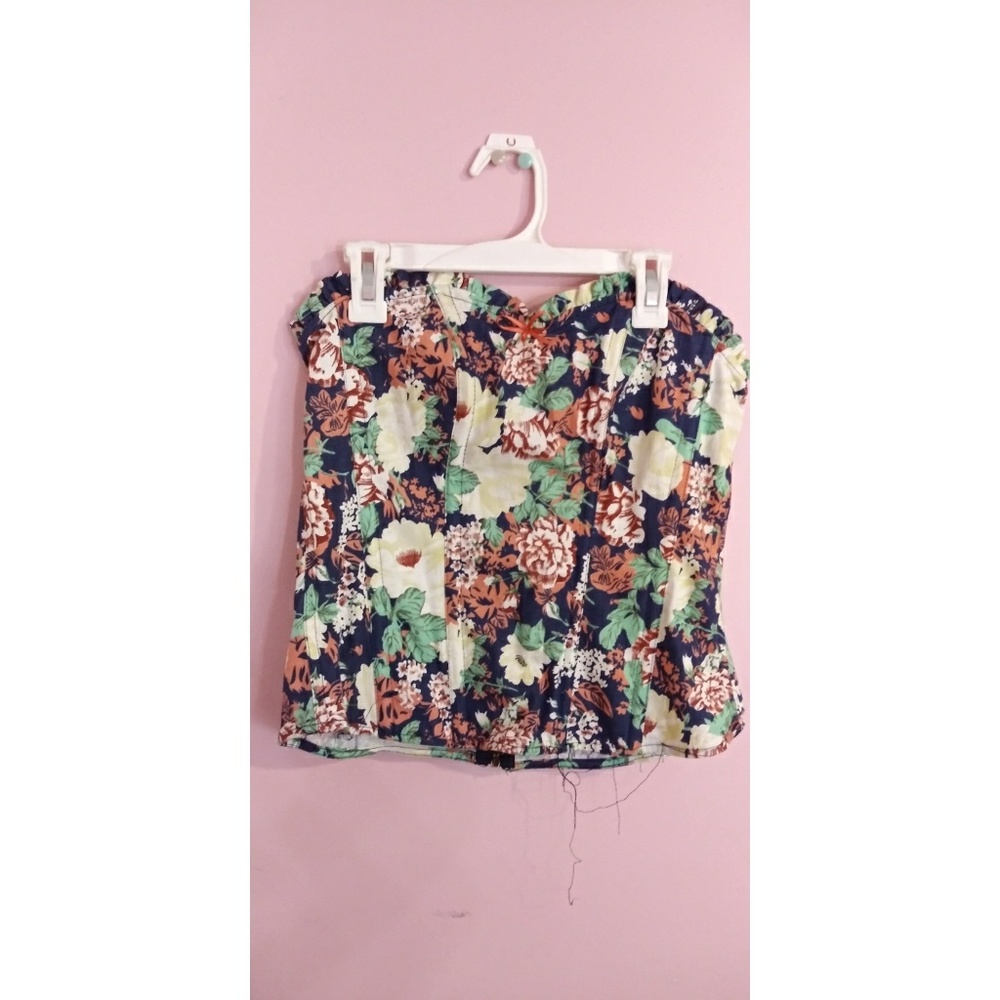 Strapless corset top